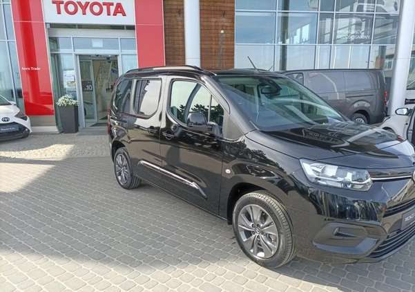 Toyota Proace City Verso cena 151900 przebieg: 1, rok produkcji 2024 z Bodzentyn małe 631
